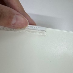 【一部破損あり】リング式ファイル ホワイト ブラック A4対応の画像