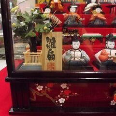 ひな人形 五段飾り 15人揃 幅55×高さ55×奥行45cm ガラスケース オルゴール付き 箱付き 雛人形 お雛様 札幌市 豊平区 西岡の画像