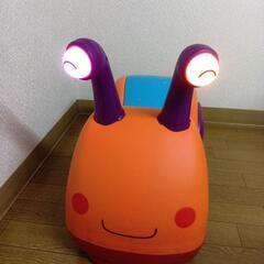 乗って遊べるコロコロ虫さんの画像
