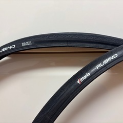 新品タイヤ2本　650x23C　ビットリアRUBINOの画像