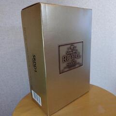 ゴールトラベルROYALウイスキーの画像