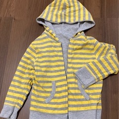 ㉝子供服100cm　リバーシブルパーカー　男の子女の子の画像