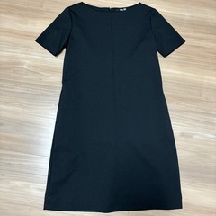 黒ワンピース