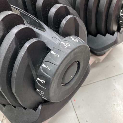 最大40kg可変式ダンベル2つセット
