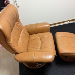 取引中 リクライニングチェア　レザー ニトリ製　