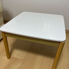 一人暮らし向け　こたつ機能付きテーブル