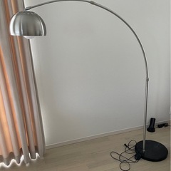 【美品・電球付】フロアランプ　フロアライト　アーチ型　間接照明　アルコランプ　インテリア　オシャレ　　モダンデザイン　家具の画像