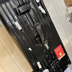 【無料】スーツケース28インチの画像