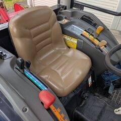 鹿児島発　ヤンマー22馬力トラクターEF222　キャビン　パワステ　モンローオート　エアコンOKの画像