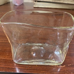 ガラス花瓶