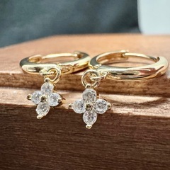 *《ジルコニア》*ドロップピアス