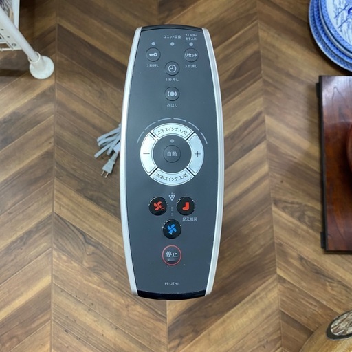 528 SHARP プラズマクラスター スリムイオンファン 2022年製 PF-JTH1-