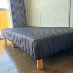 ベッド