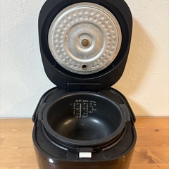 SHARP 炊飯器（3合）の画像