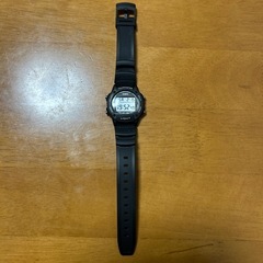 カシオ　CASIO デジタル　腕時計　数回使用
の画像