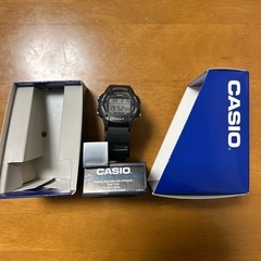 カシオ　CASIO デジタル　腕時計　数回使用
の画像