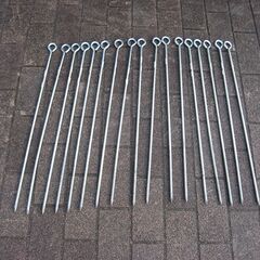 鉄杭（太さ：９ｍｍ、長さ：６０Ｃｍ）１７本