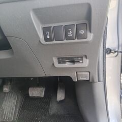 プリウスα 17万kmスタッドレスつき・レーダークルーズの画像