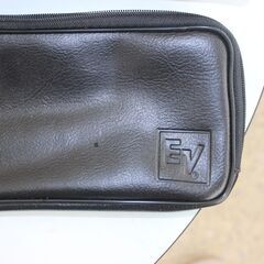 EV/エレクトロボイスとSHUSCOの純正ケースを7個をまとめて。(その他にEVとSHUSCOの純正マイクホルダーをオマケでお付けします。）の画像