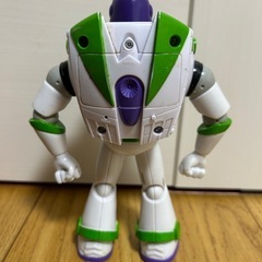 バズ・ライトイヤー　フィギュアの画像