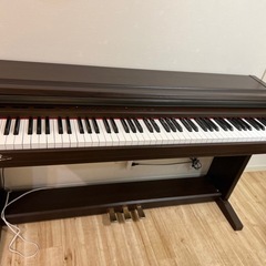 ピアノKAWAI
