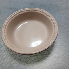 ル・クルーゼ　ペット食器