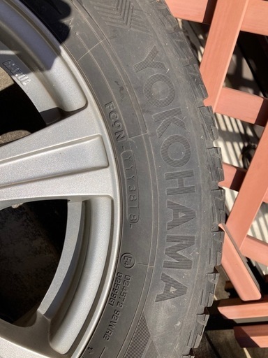 【取引中】
195/65R15スタッドレスタイヤ　ホイール付き 
