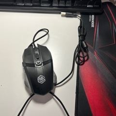 キーボードとマウスの画像