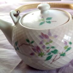 急須B  花柄  ティーポット teapot 中古の画像