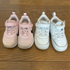 NIKEスニーカー2足セット