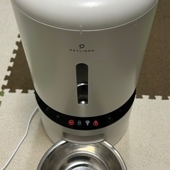 PETLIBLO 自動給餌器 PLAF103 一部不具合あり