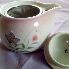 急須D  花柄  ティーポット teapot 中古の画像