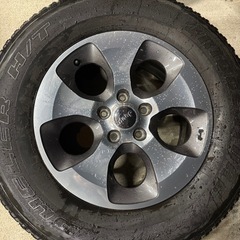 タイヤホイール付き　
255/70R18の画像