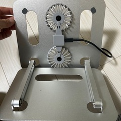 ノートパソコン　冷却ファン付きスタンドの画像