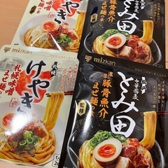 とみ田濃厚豚骨魚介まぜ麺の素　けやき札幌味噌まぜ麺の素