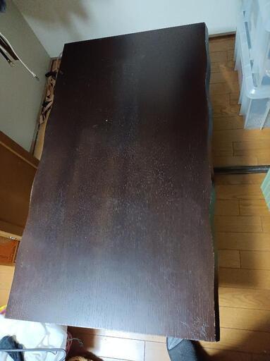 懐かしい長テーブル
