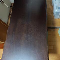 懐かしい長テーブル