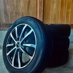 中古ノーマルタイヤホイール付き155/65R14 履き替え無料
