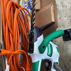 マキタ 電動ヘッジトリマー 延長コード付きの画像