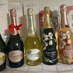 【PERRIER - JOUET】ペリエジュエ5種5本、全て箱付き【シャンパン】の画像