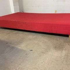 セミダブルベッドの画像