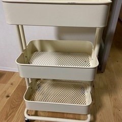 IKEA キャスター付きワゴン ロースゴク