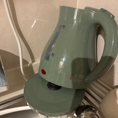 まだあります！湯沸かしポット　蓋なし