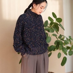 〔BEAMS〕　カラーネップニット
 の画像