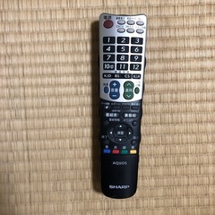 【2月16日に引き取れる方を優先いたします】2009年製　AQUOS テレビ　リモコン有りの画像