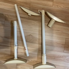 耐震　突っ張り棒 設置面約7cm約20cm パイプ約50cmと約...