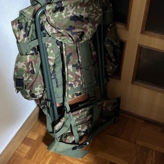 購入者決まりました！早い者勝ち！陸上自衛隊迷彩2型椅子付き