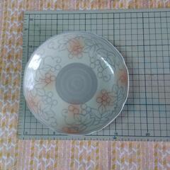 萩焼　ぶどう柄　中皿　４枚セットの画像