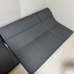 【大至急案件！値引きあり】３人がけローソファの画像