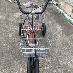 安心して乗れるシニアの為の4輪自転車MAXクークルの画像